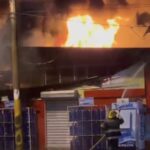 Incendio afecta plaza comercial en Imbert, Puerto Plata 
