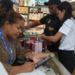 MICM y CECCOM continúan intervenciones en comercios chinos de Santiago